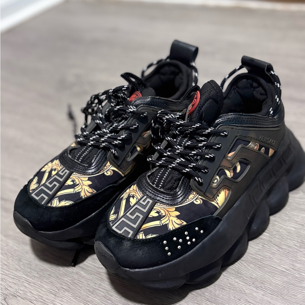 Versace Chain Reaction 38